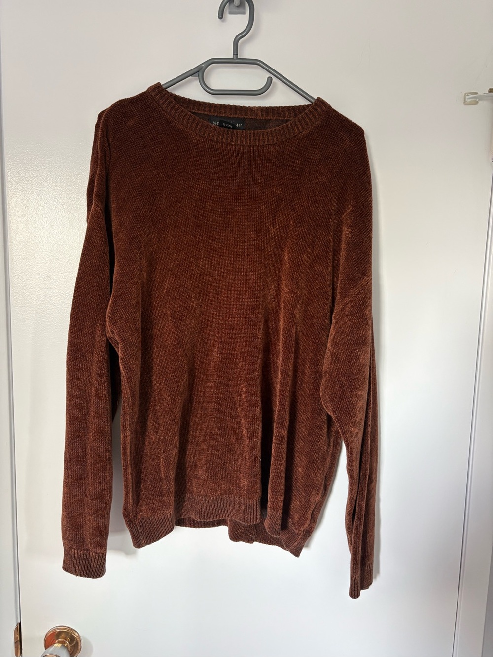 Vintage Men's Brown Crewneck Sweater